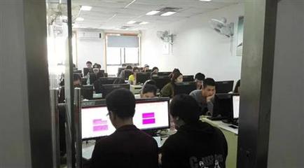 上海美工培训 教您结合产品特点制作符合手机端规范的海报